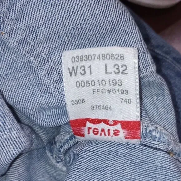 Levi's 501-0193 Button-Fly Denim Jeans Original size 31x32. Current size 30x31